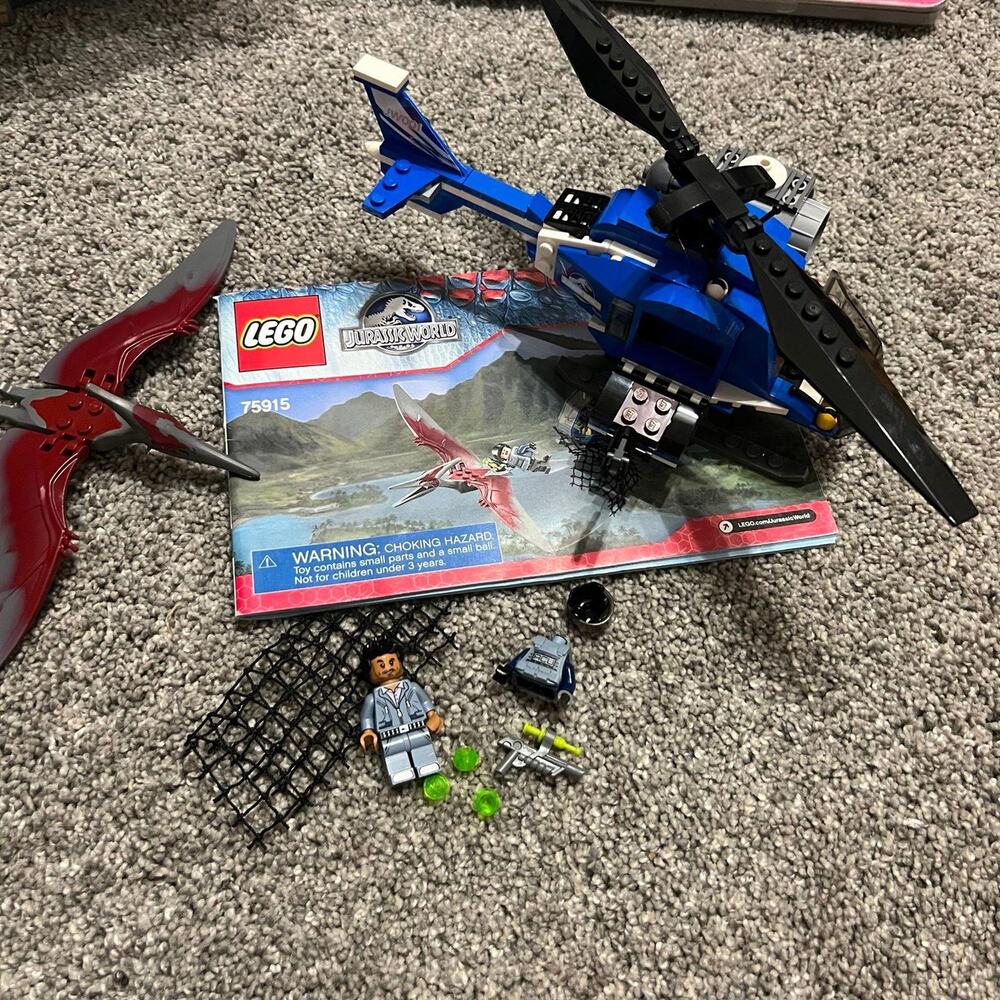 LEGO 75915 - Jurassic World - Pteranodon Capture